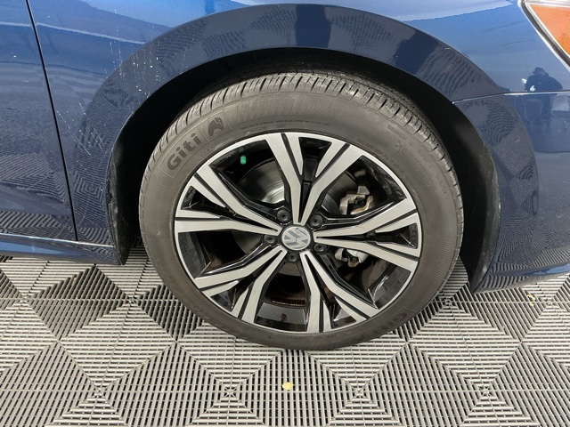 used 2022 Volkswagen Passat car, priced at $19,533