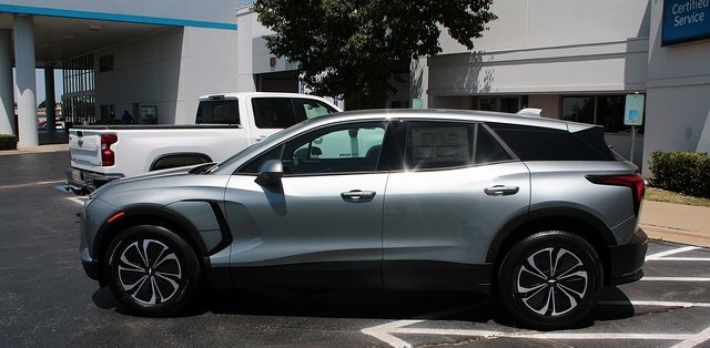 new 2025 Chevrolet Blazer EV car, priced at $46,390
