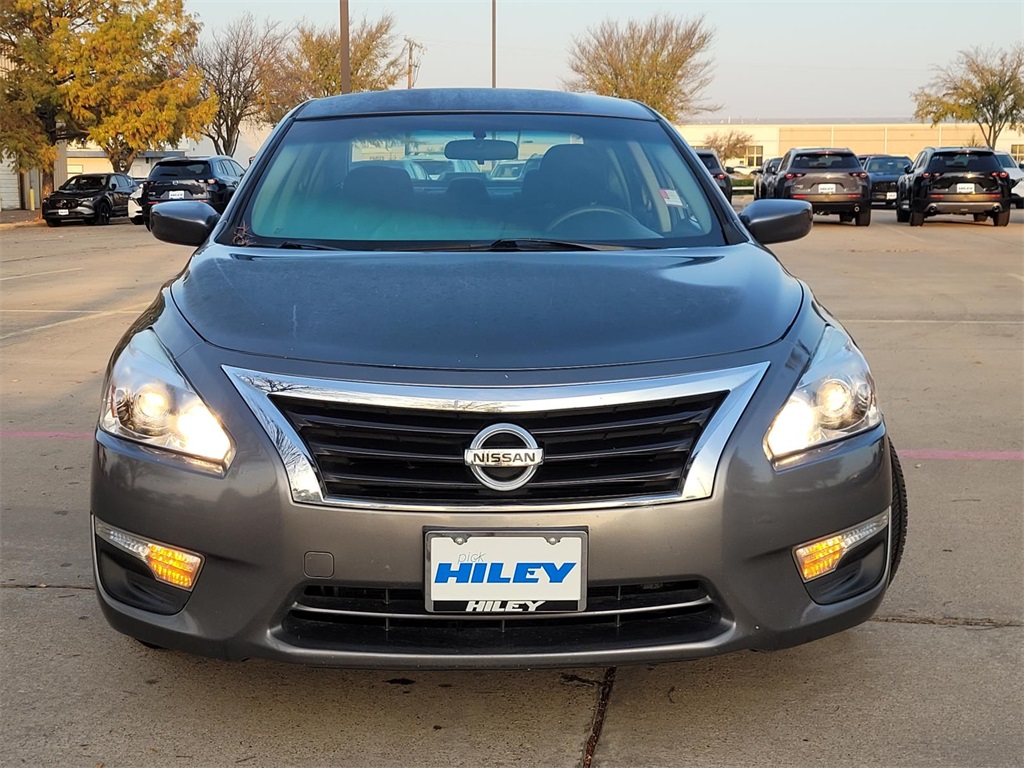used 2014 Nissan Altima car, priced at $5,996