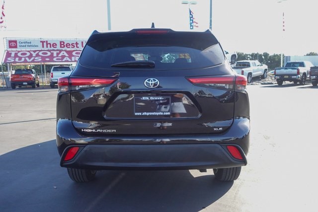 used 2022 Toyota Highlander car, priced at $33,455
