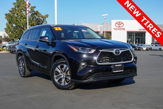 used 2022 Toyota Highlander car, priced at $33,455