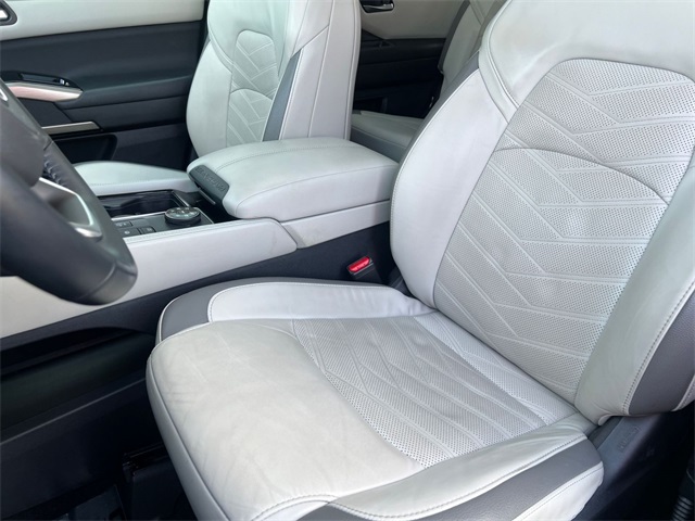 used 2022 Nissan Pathfinder car, priced at $33,495