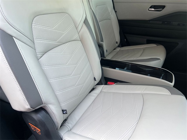 used 2022 Nissan Pathfinder car, priced at $33,495