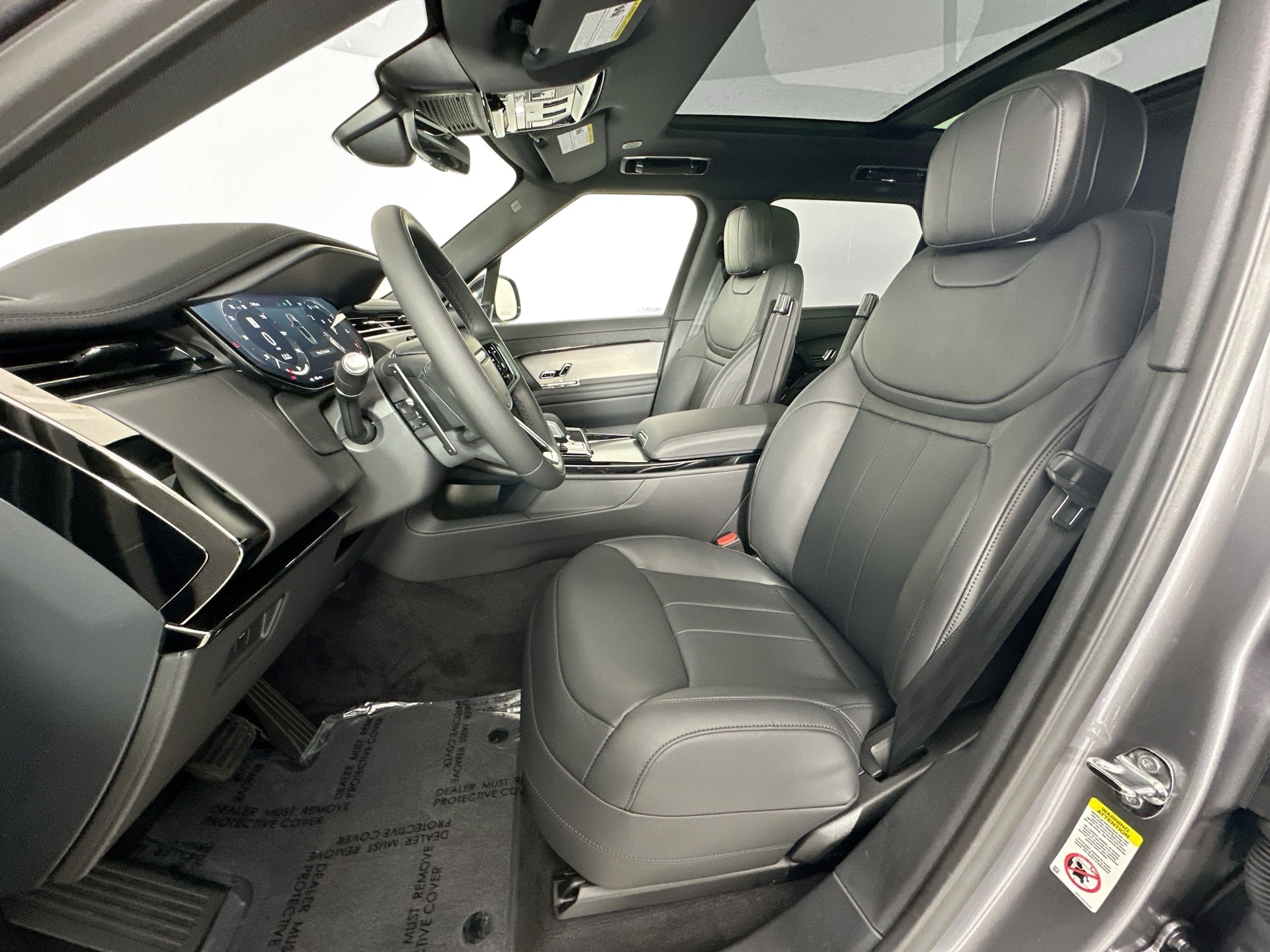 new 2025 Land Rover Range Rover Sport car, priced at $88,590