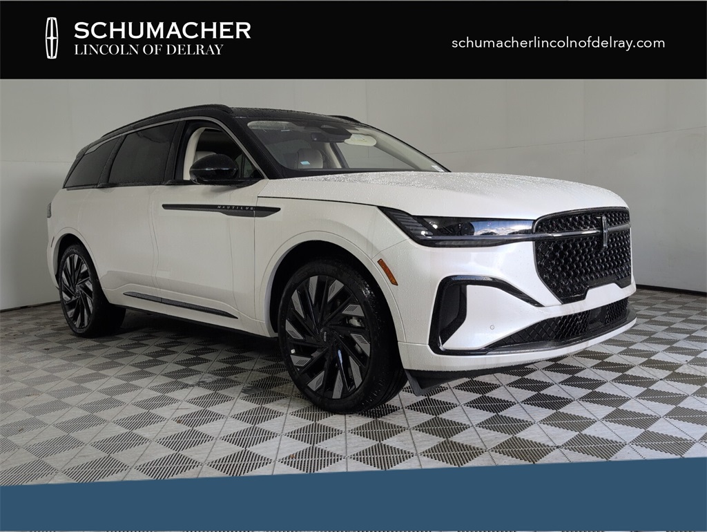 new 2025 Lincoln Nautilus car, priced at $81,576