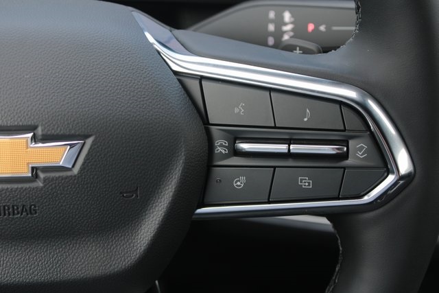 new 2026 Chevrolet Equinox car, priced at $32,545