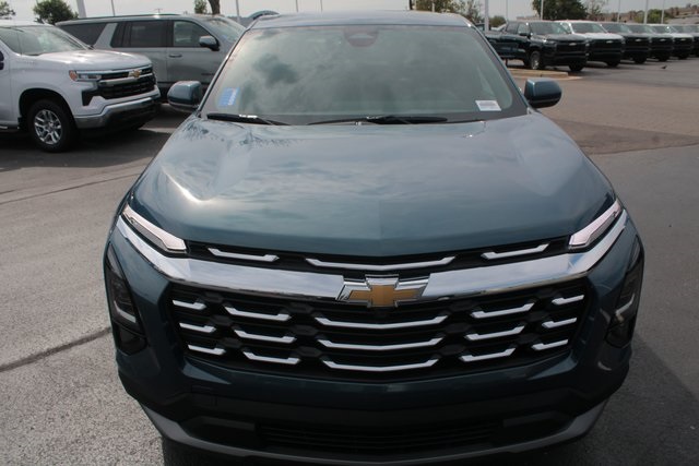 new 2026 Chevrolet Equinox car, priced at $32,545