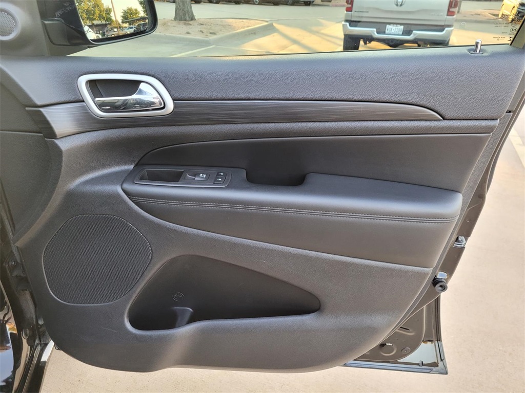 used 2022 Jeep Grand Cherokee WK car, priced at $22,083