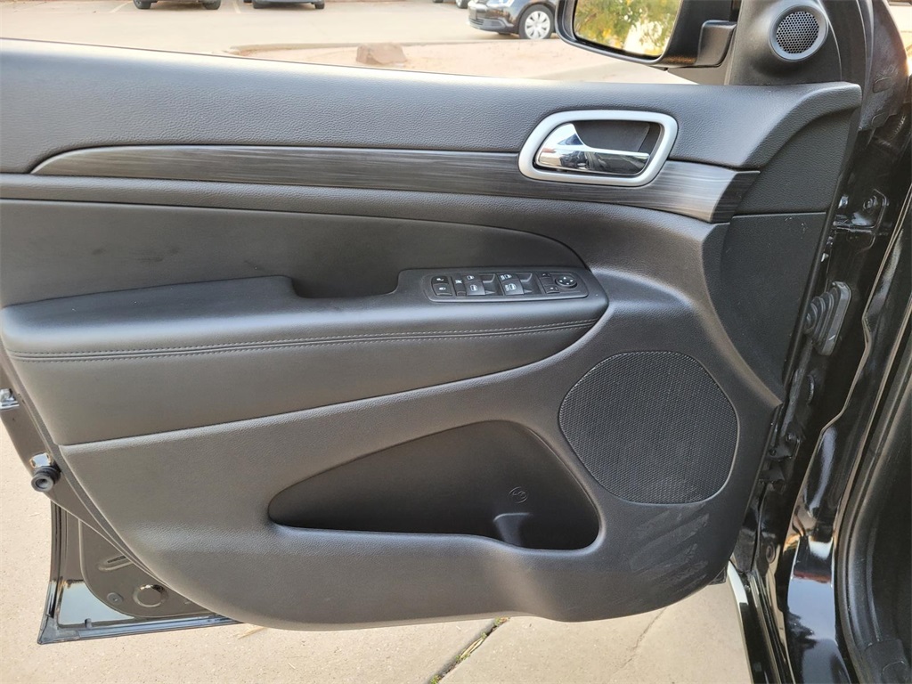 used 2022 Jeep Grand Cherokee WK car, priced at $22,083