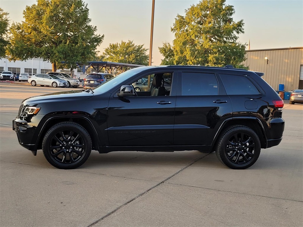 used 2022 Jeep Grand Cherokee WK car, priced at $22,083
