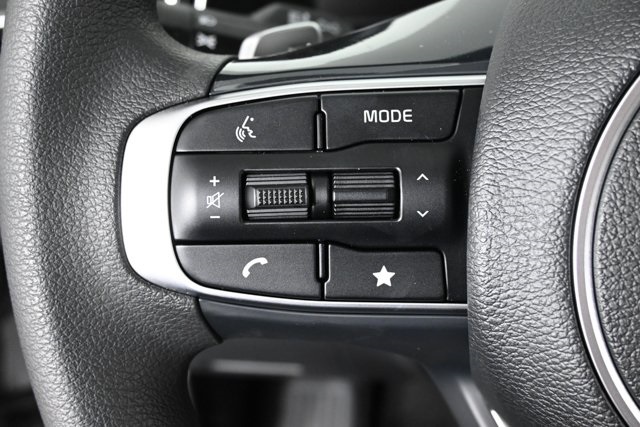new 2025 Kia Sportage Hybrid car, priced at $29,952
