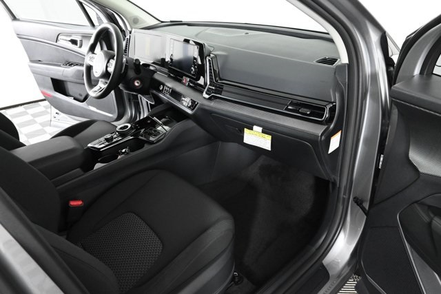 new 2025 Kia Sportage Hybrid car, priced at $29,952