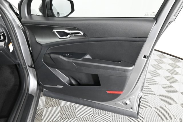 new 2025 Kia Sportage Hybrid car, priced at $29,952