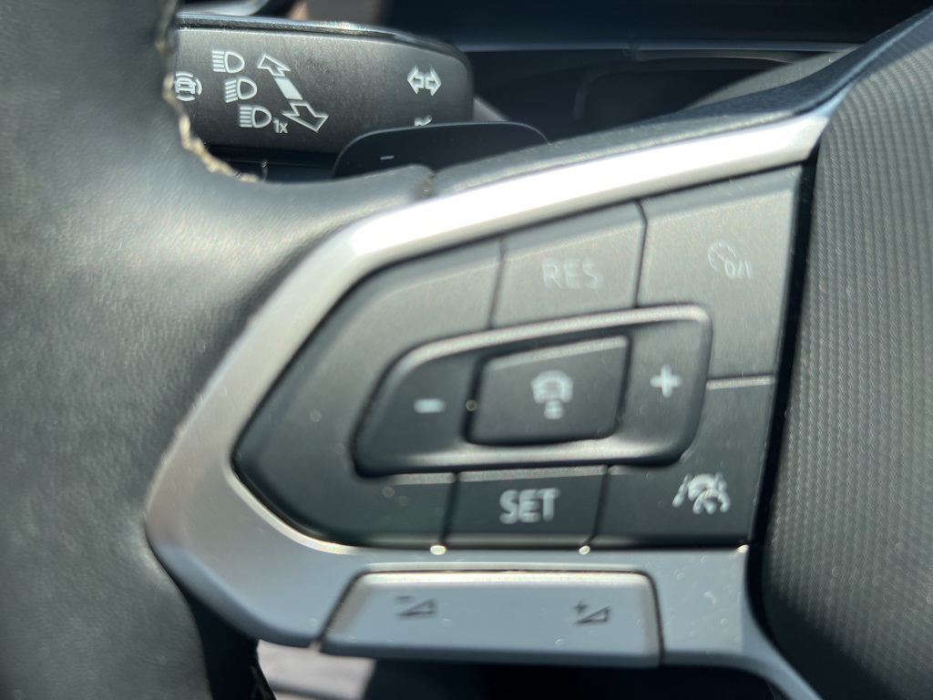 used 2024 Volkswagen Atlas car, priced at $32,900