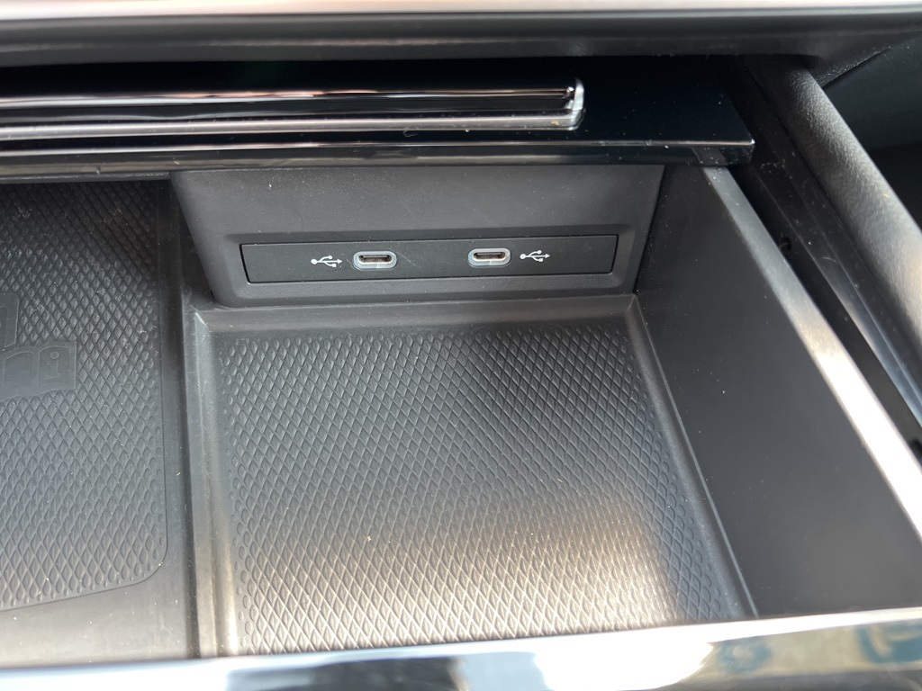 used 2024 Volkswagen Atlas car, priced at $32,900