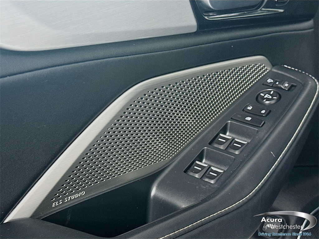 used 2023 Acura MDX car, priced at $42,299