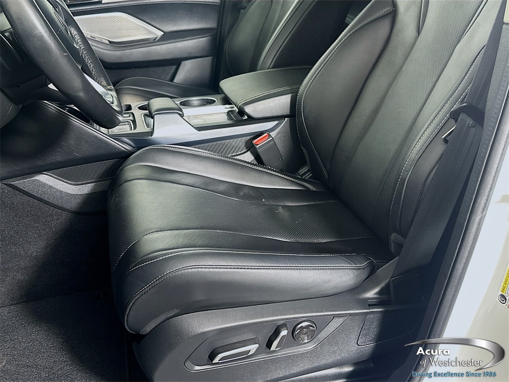 used 2023 Acura MDX car, priced at $42,299