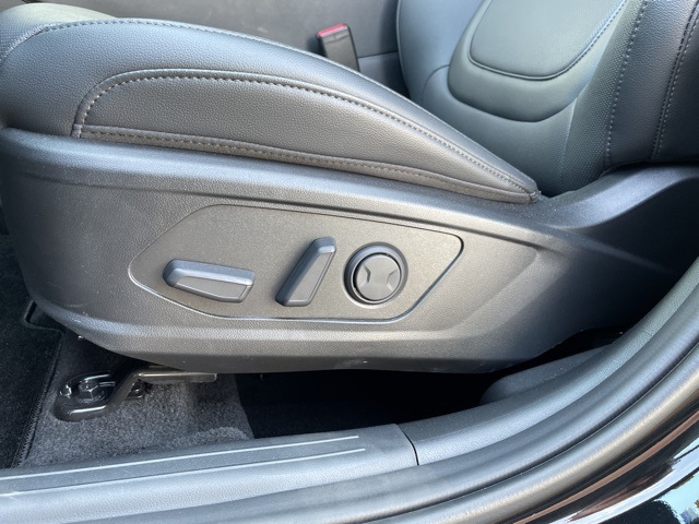 used 2024 Hyundai Santa Cruz car, priced at $35,490