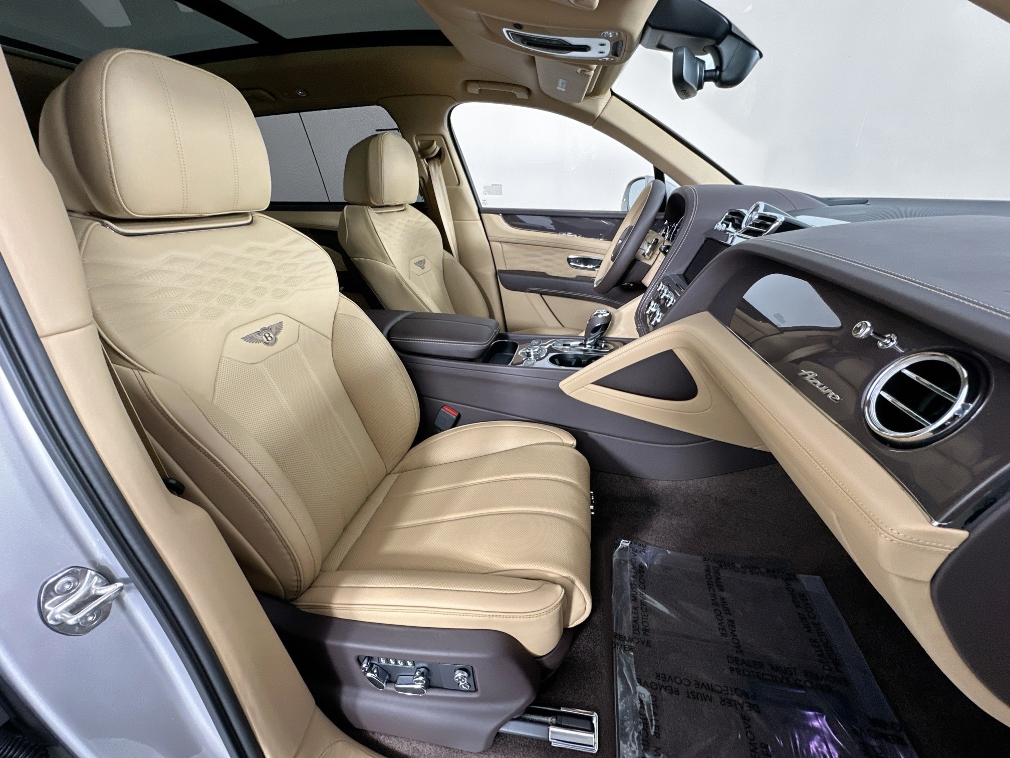new 2025 Bentley Bentayga EWB car