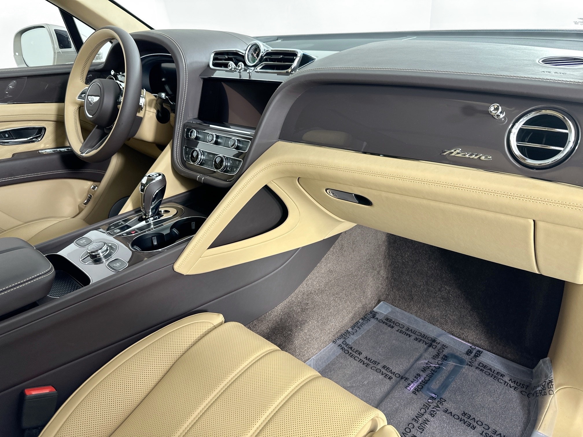 new 2025 Bentley Bentayga EWB car