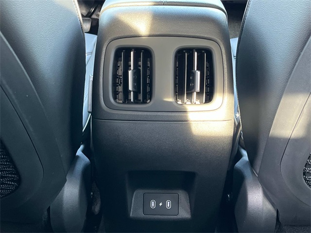 new 2025 Hyundai Santa Cruz car, priced at $44,320