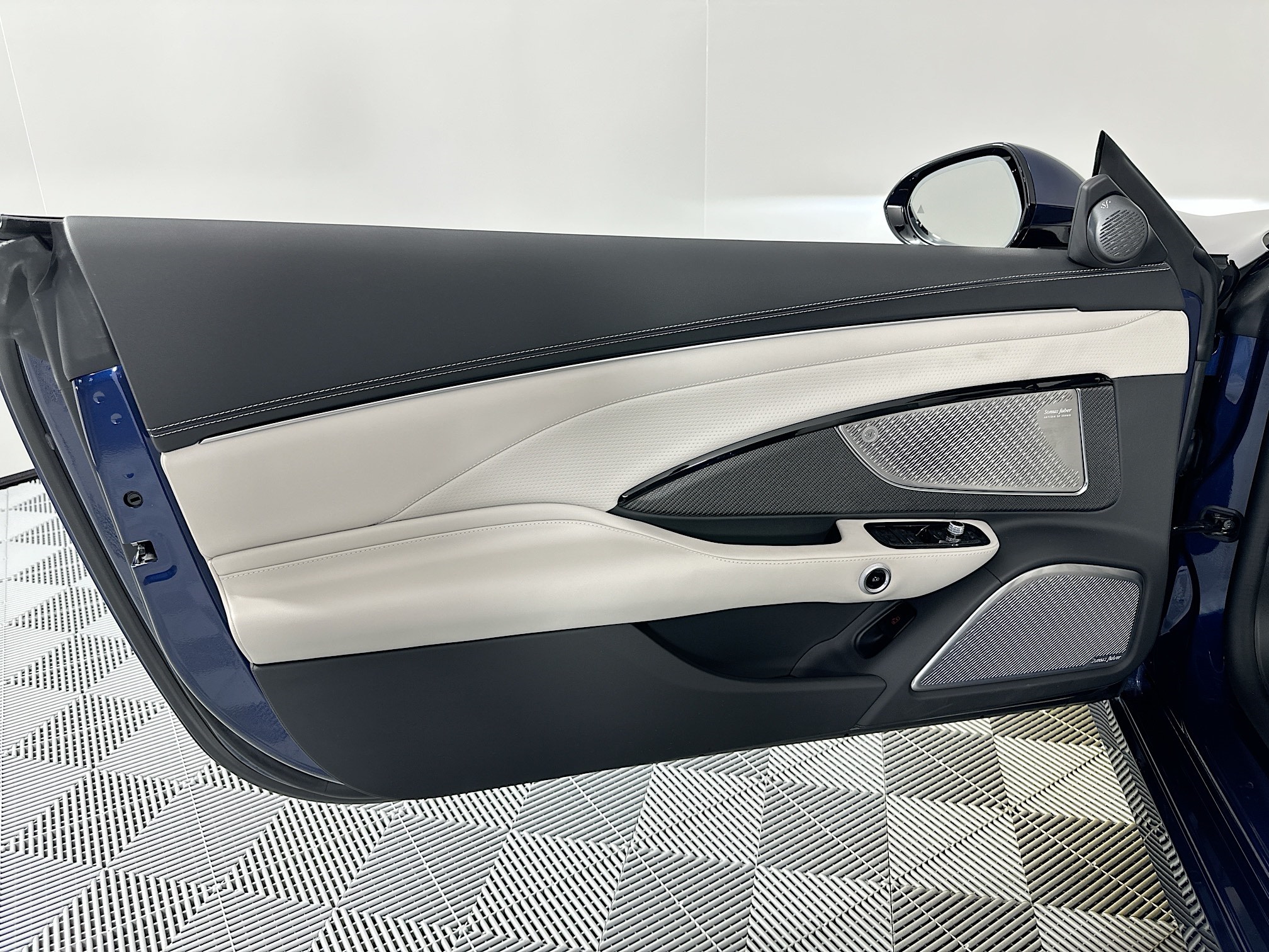 new 2026 Maserati GranCabrio car, priced at $169,655