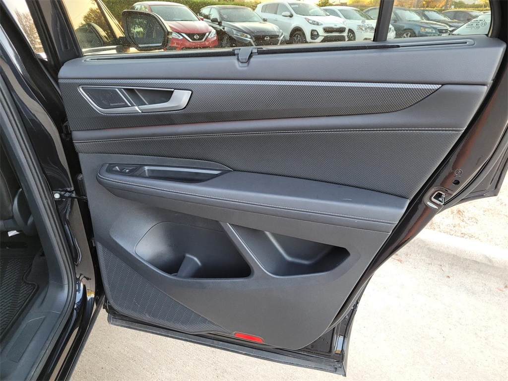 used 2025 Volkswagen Atlas Cross Sport car, priced at $43,753