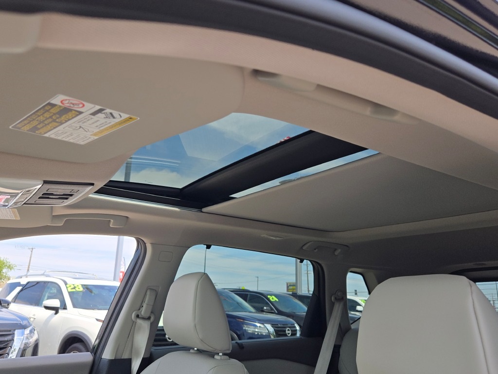used 2025 Nissan Rogue car, priced at $34,000