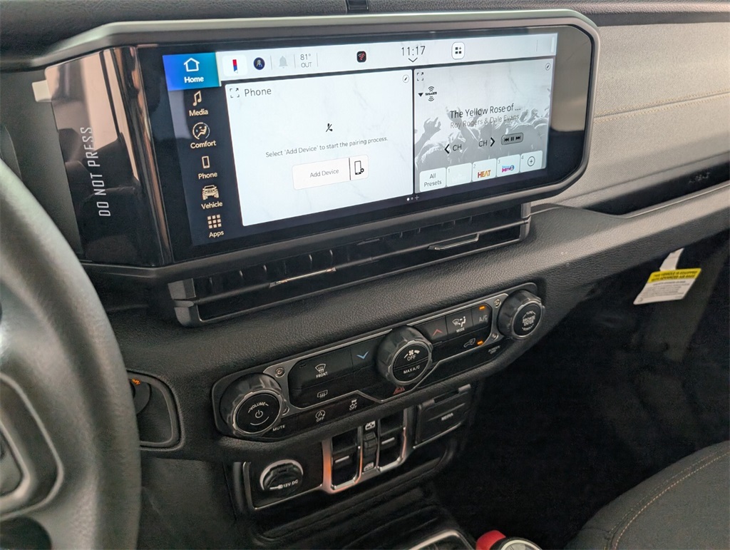 new 2025 Jeep Wrangler car, priced at $38,319