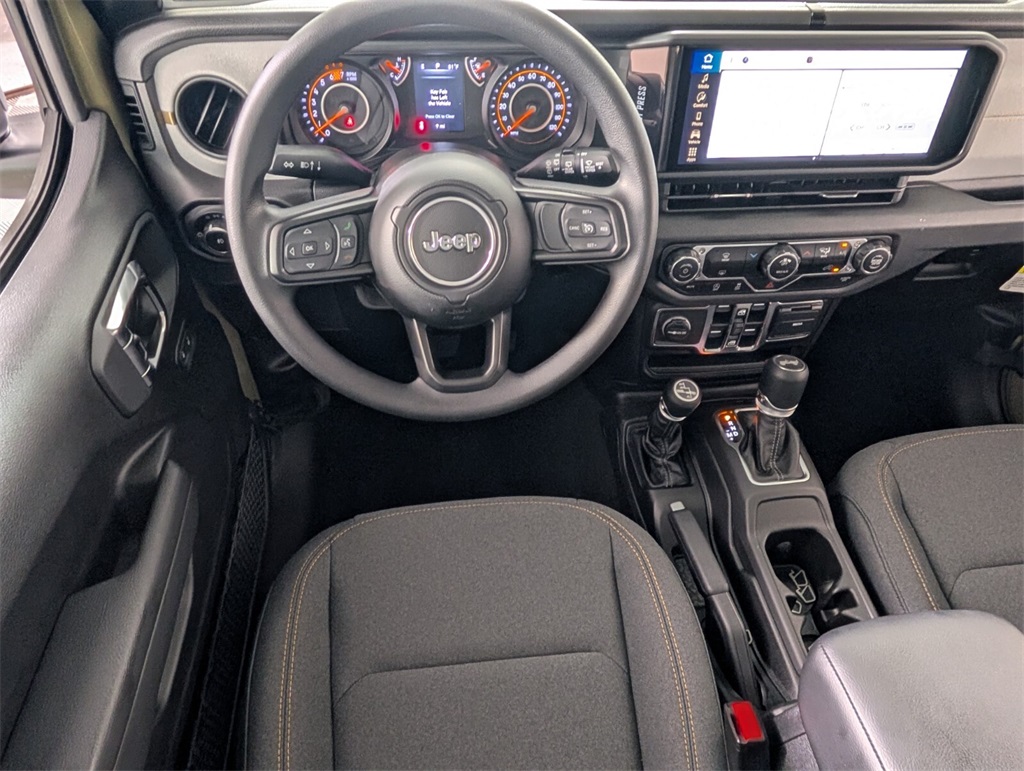 new 2025 Jeep Wrangler car, priced at $38,319