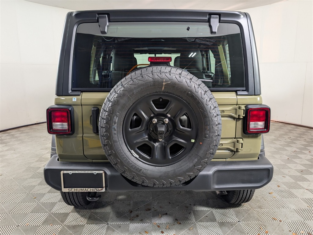 new 2025 Jeep Wrangler car, priced at $38,319