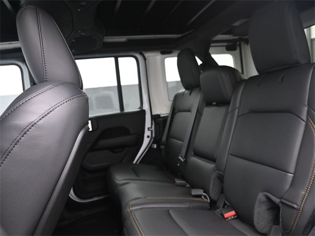 new 2025 Jeep Wrangler car, priced at $47,500