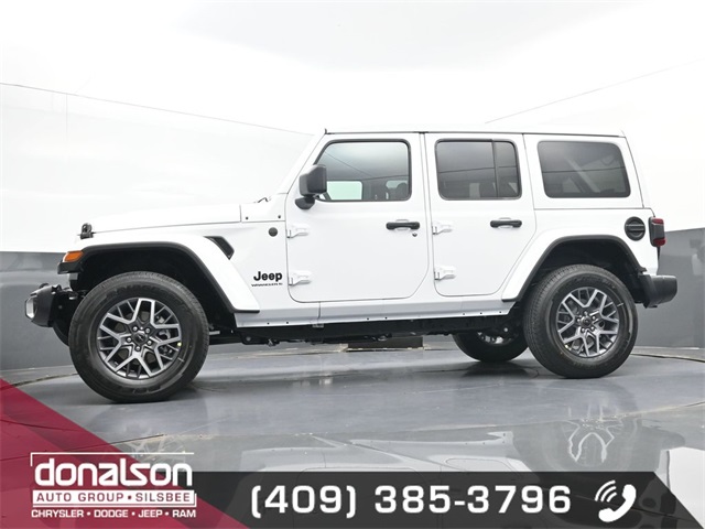 new 2025 Jeep Wrangler car, priced at $47,500
