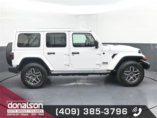 new 2025 Jeep Wrangler car, priced at $47,500