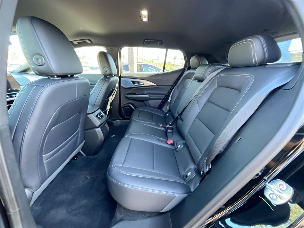 new 2025 Chevrolet Equinox EV car, priced at $38,026