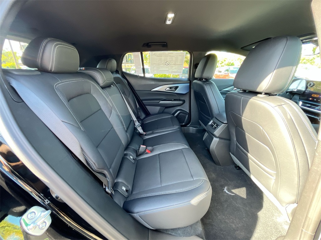 new 2025 Chevrolet Equinox EV car, priced at $38,026
