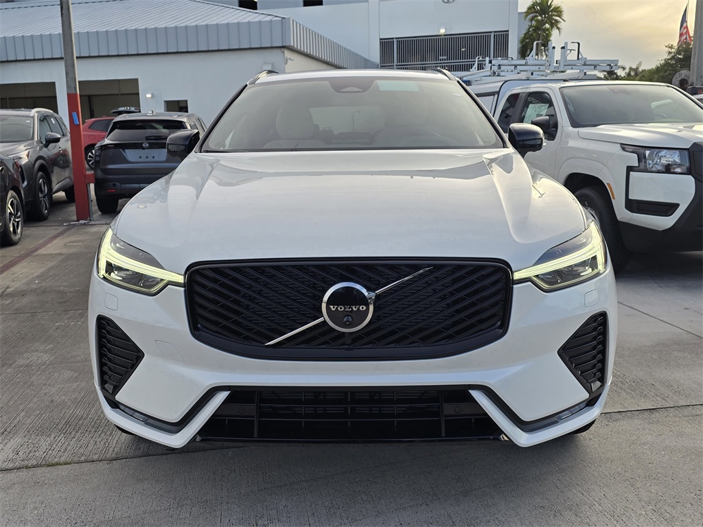new 2026 Volvo XC60 car, priced at $54,985