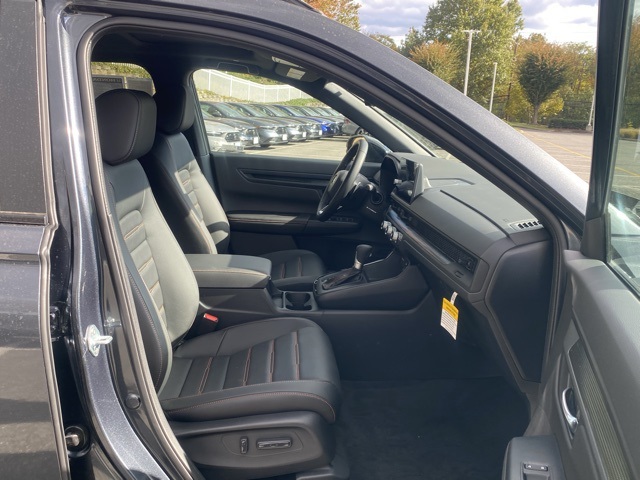new 2026 Honda CR-V Hybrid car, priced at $39,591