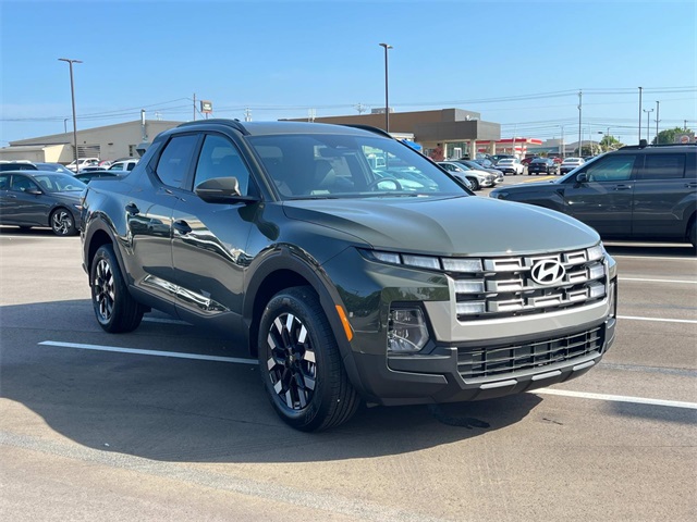 new 2025 Hyundai Santa Cruz car, priced at $34,726