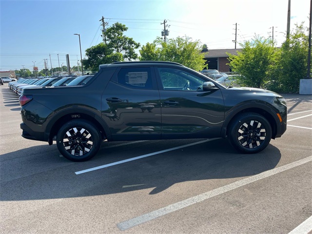 new 2025 Hyundai Santa Cruz car, priced at $34,726