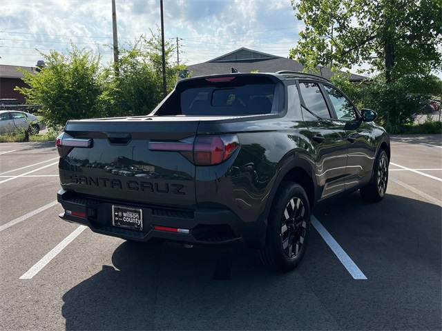 new 2025 Hyundai Santa Cruz car, priced at $34,726
