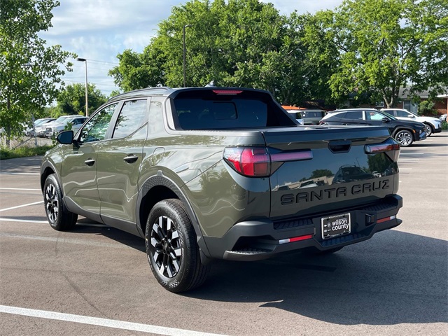 new 2025 Hyundai Santa Cruz car, priced at $34,726
