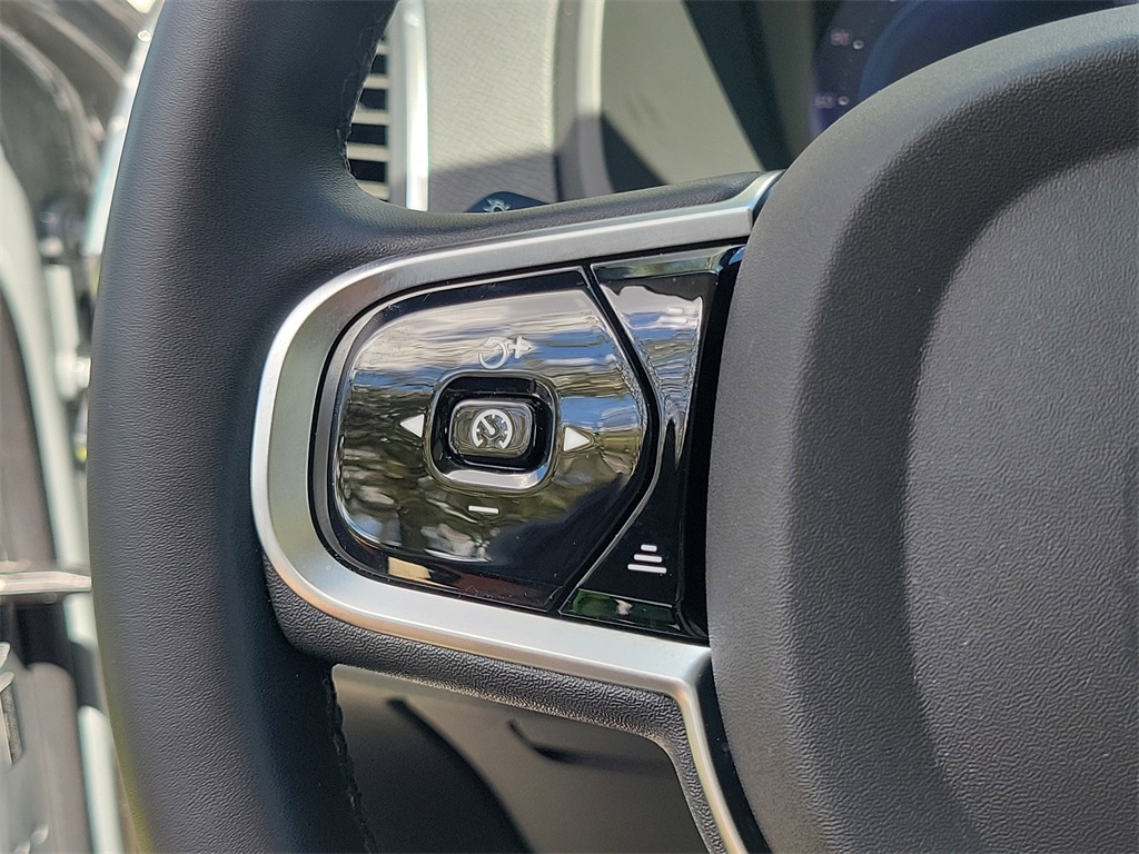 used 2025 Volvo XC90 car, priced at $45,995