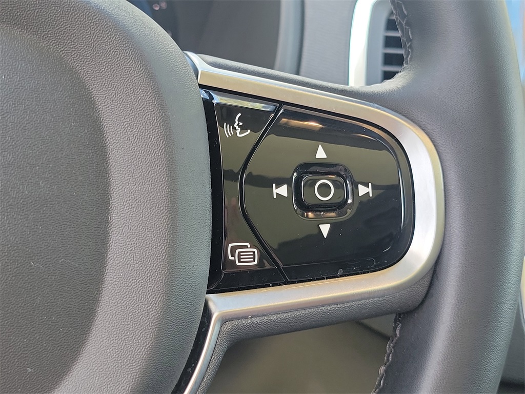 used 2025 Volvo XC90 car, priced at $45,995