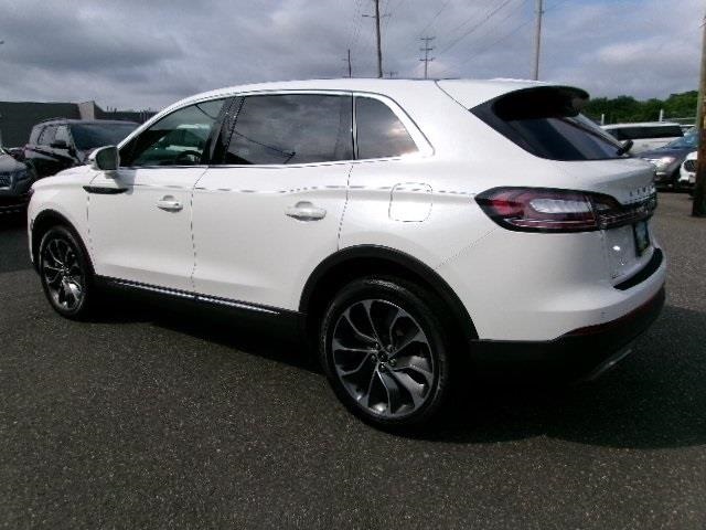 used 2021 Lincoln Nautilus car, priced at $32,996