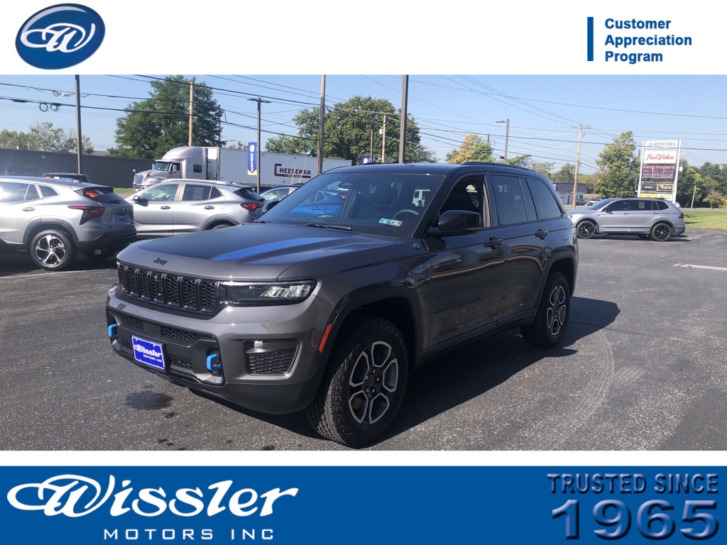used 2023 Jeep Grand Cherokee car, priced at $37,900