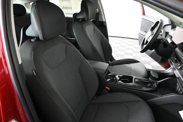 new 2025 Kia K4 car, priced at $25,606