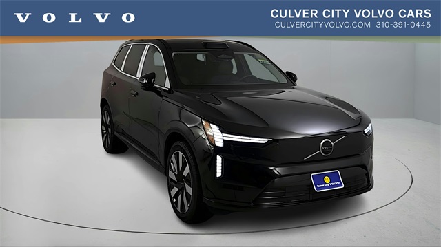 new 2025 Volvo EX90 car, priced at $82,890