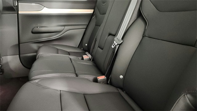 new 2025 Volvo EX90 car, priced at $82,890