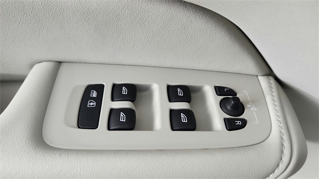 new 2026 Volvo XC60 car, priced at $63,135
